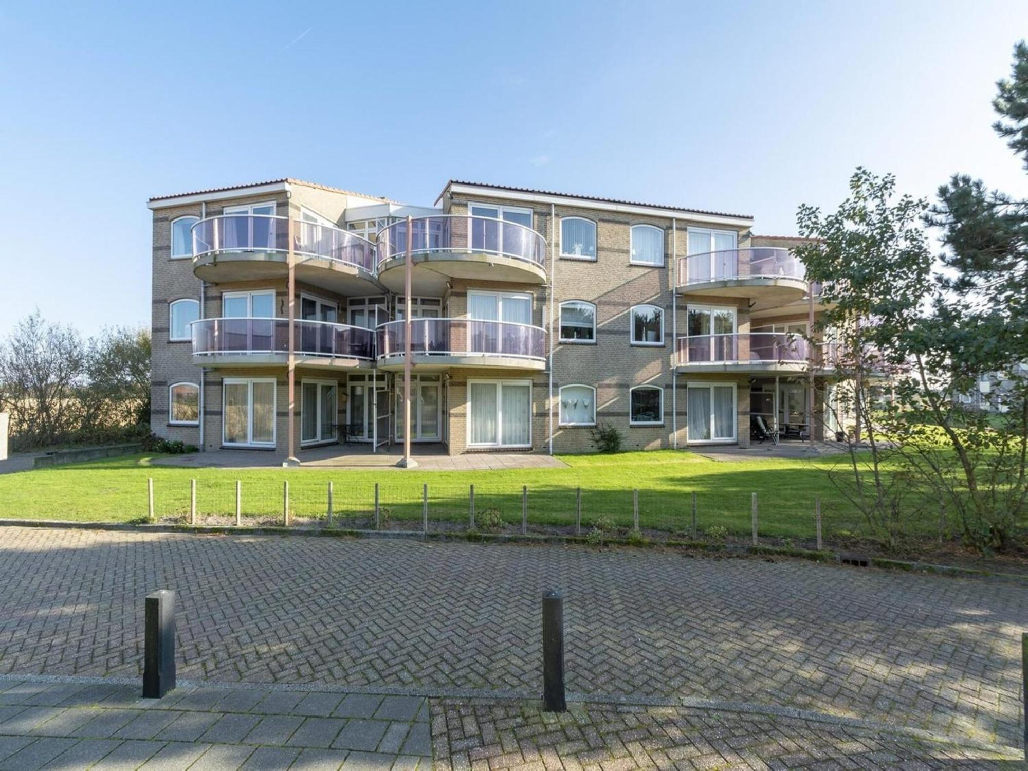 Stunning Apartment Near Sea By Belvilla Julianadorp Zewnętrze zdjęcie