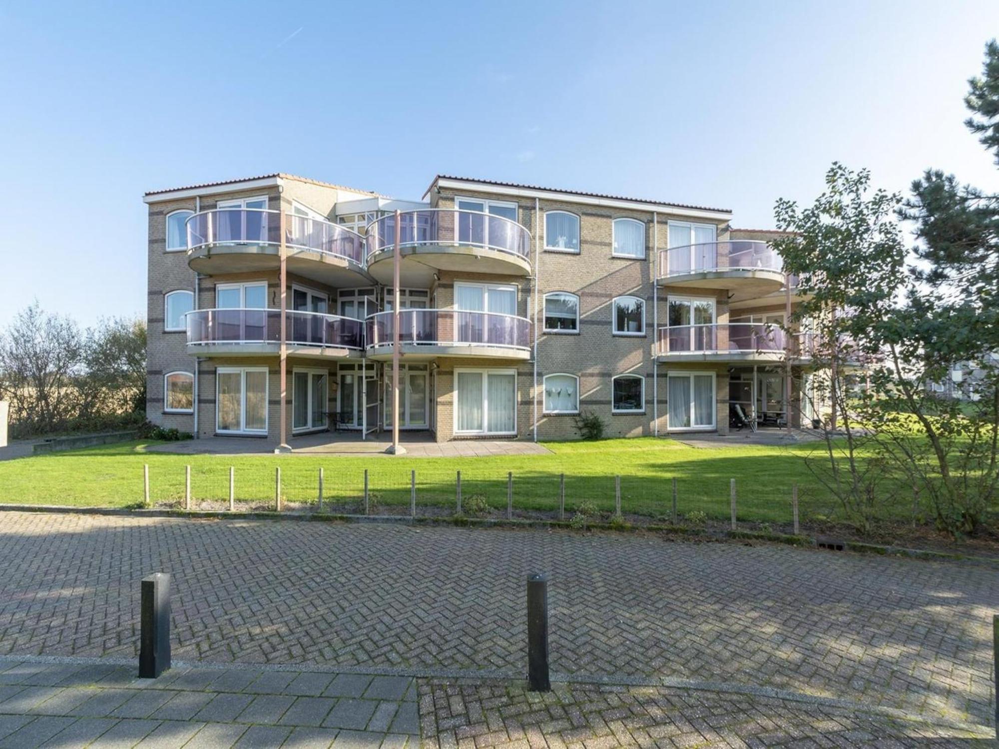 Stunning Apartment Near Sea By Belvilla Julianadorp Zewnętrze zdjęcie